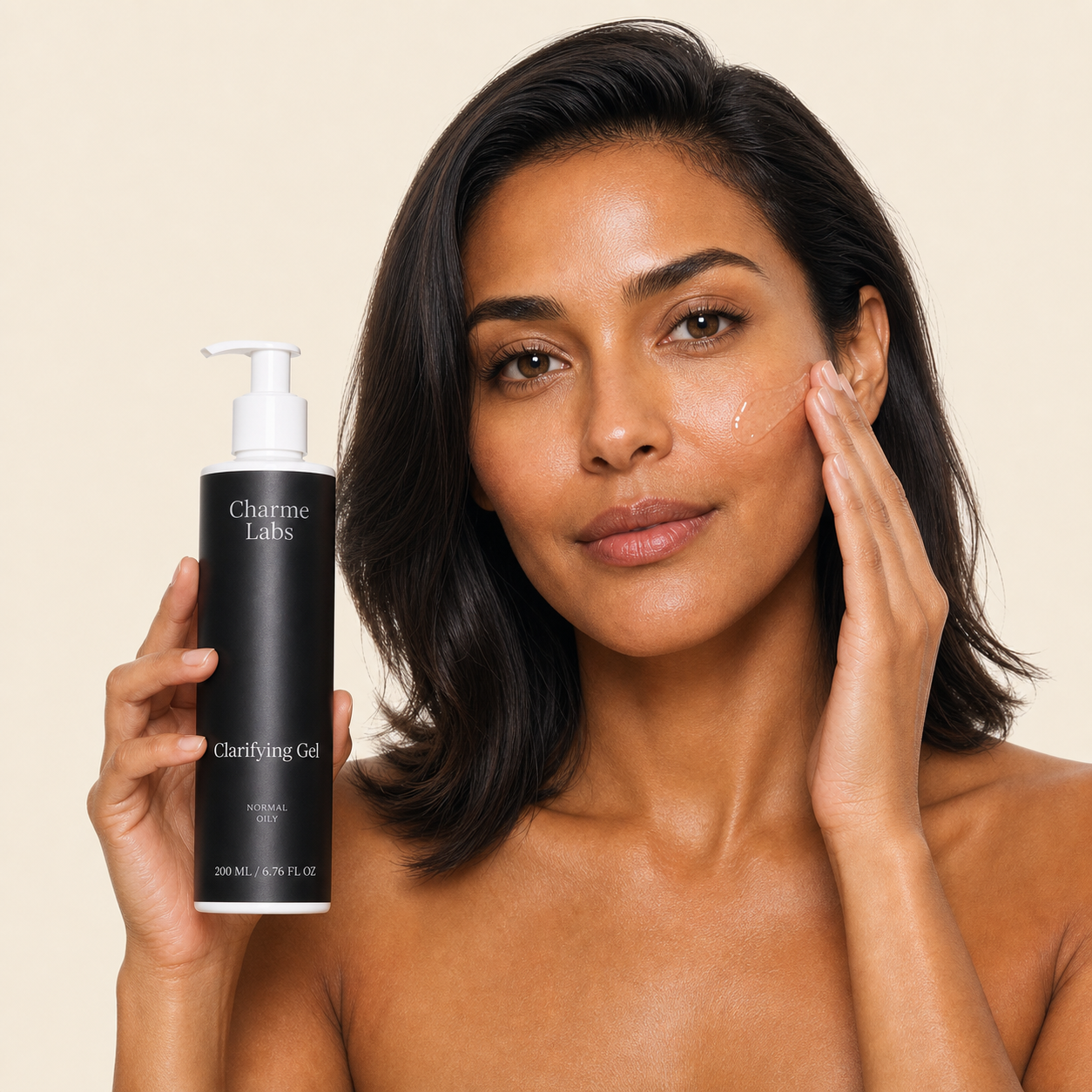 Clarifying Gel Cleanser · 01